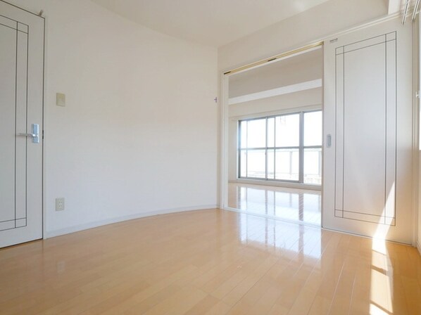 モンパルテの物件内観写真